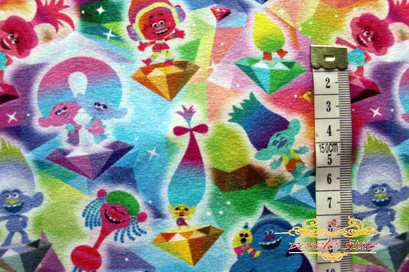 Úplet Troli dúhoví