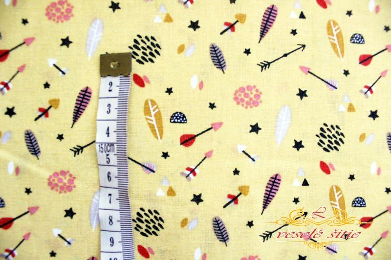 Bavlna Šípky na svetložltej