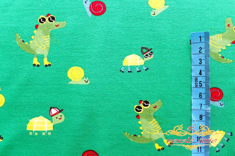 Úplet Krokodíl na zelenej