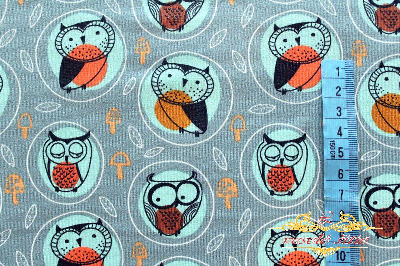 Úplet Sovy v kruhoch