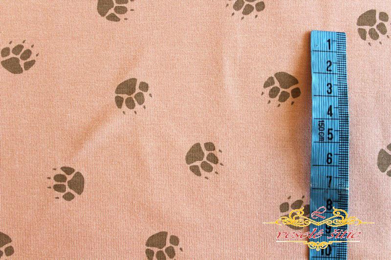 Úplet Labky na staroružovej