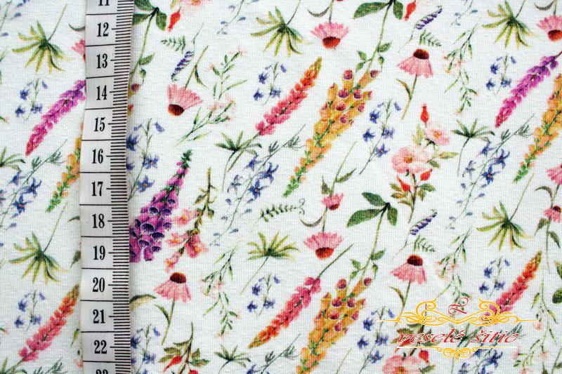 Úplet Lúčne kvety so šípkami