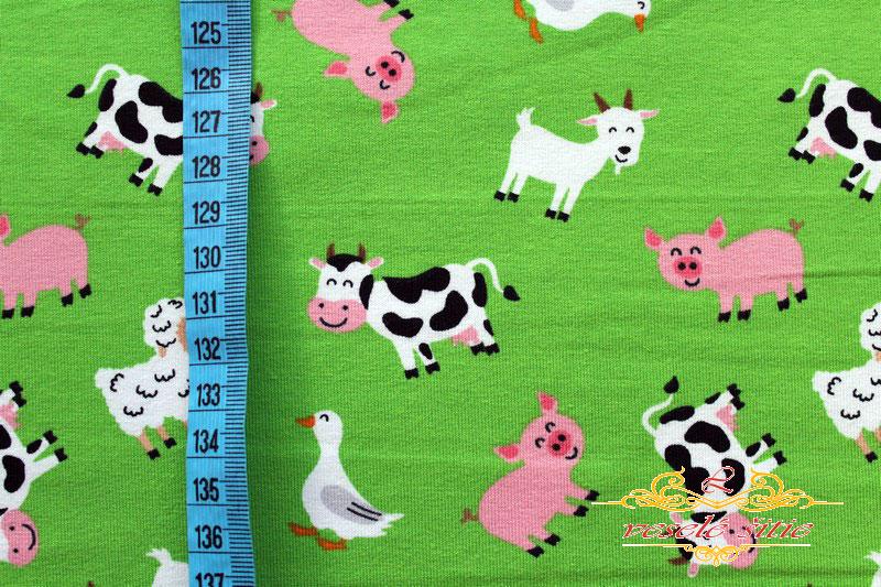 Úplet Zvieratká na farme zelené