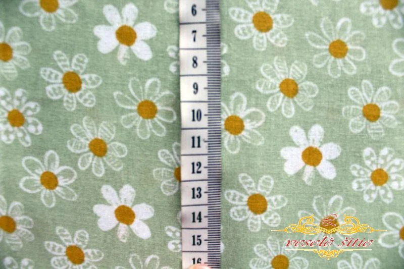 Bavlna Sedmokrásky na sivozelenej